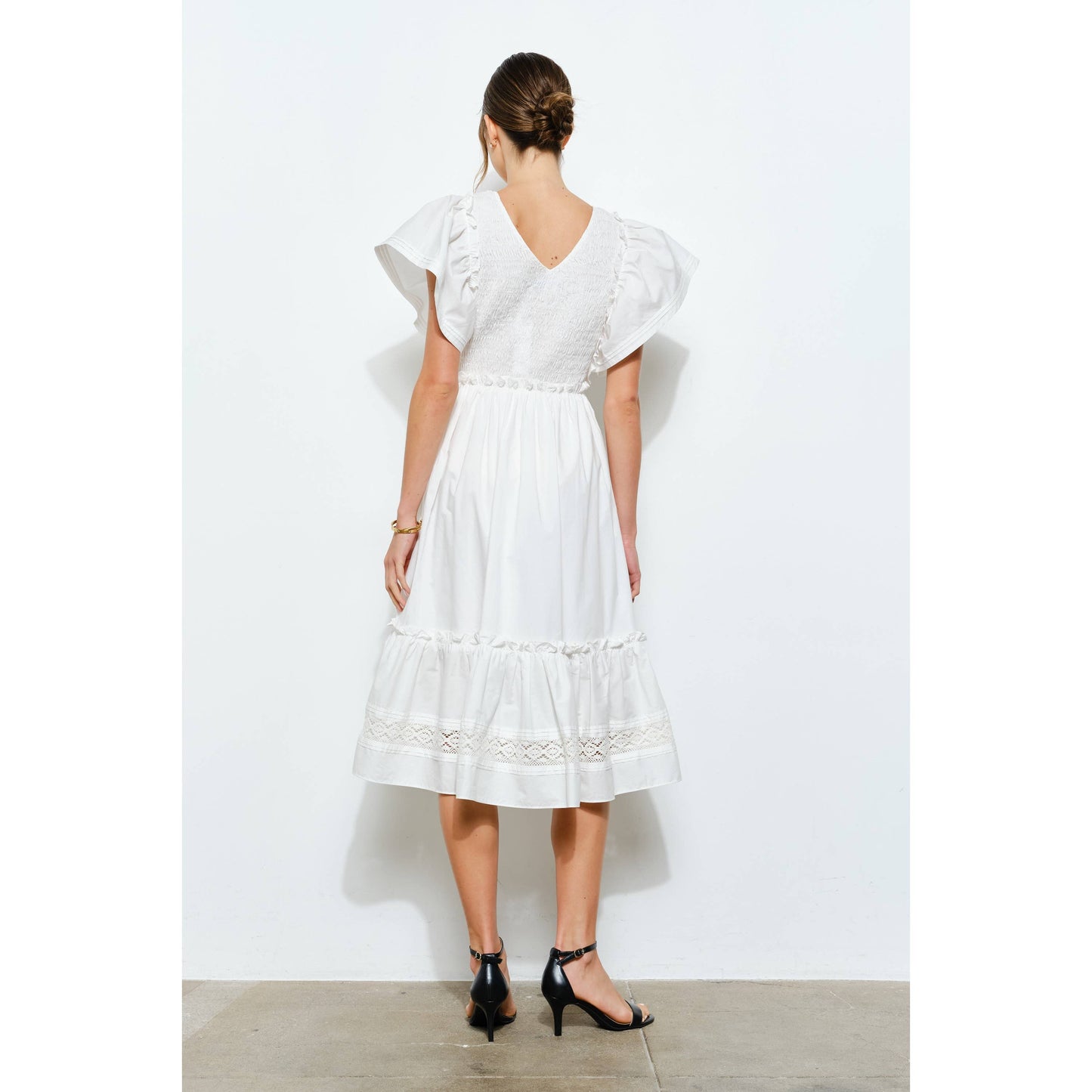 Ruffle Sleeve Smocked Cotton Midi Dress: WHITE / S-M-L