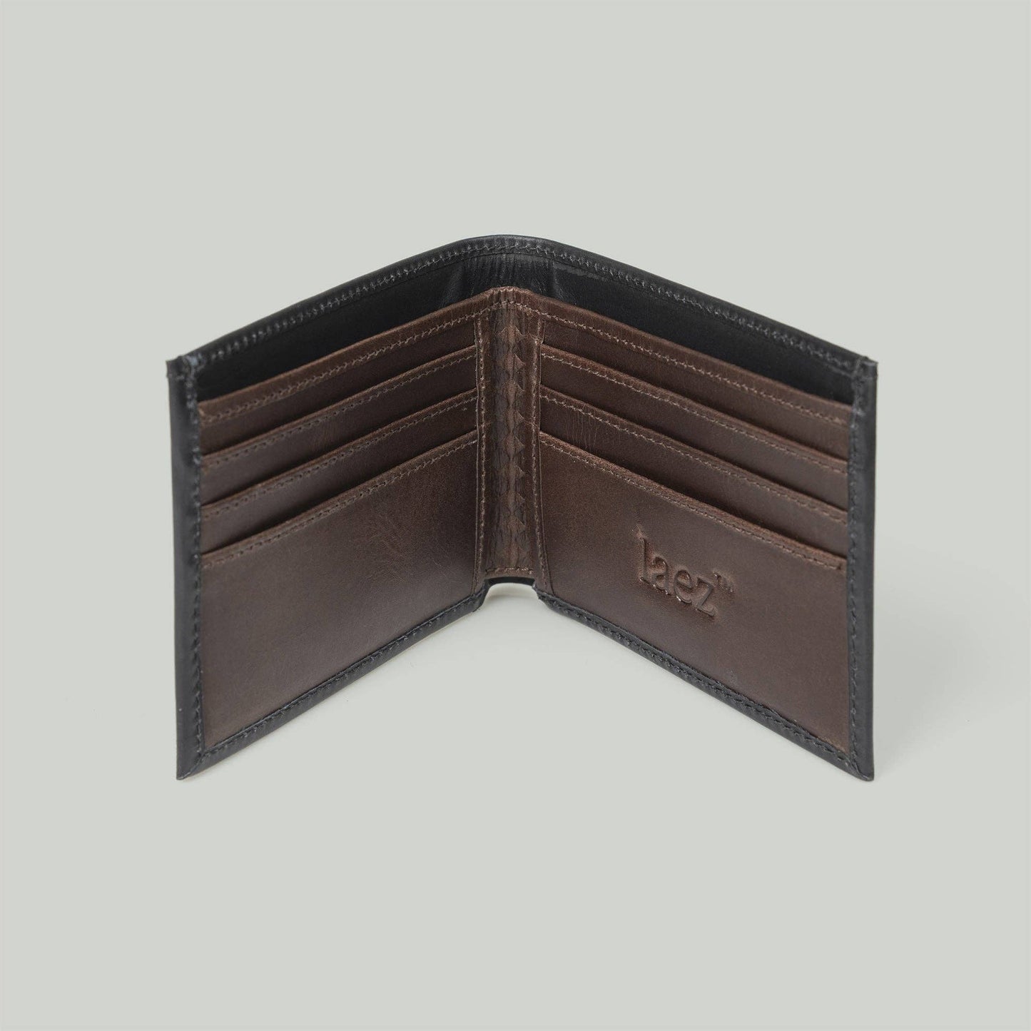 Classic Bifold Leather Wallet: Cognac-Blue